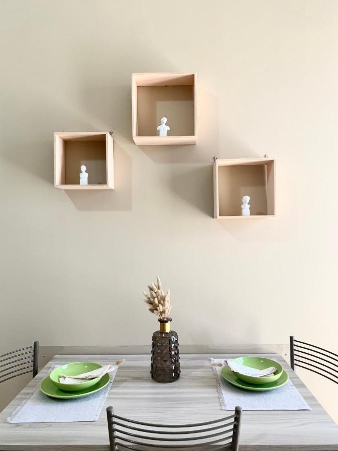 פורטו צ'זראו Monolocali White Angel Apartments מראה חיצוני תמונה